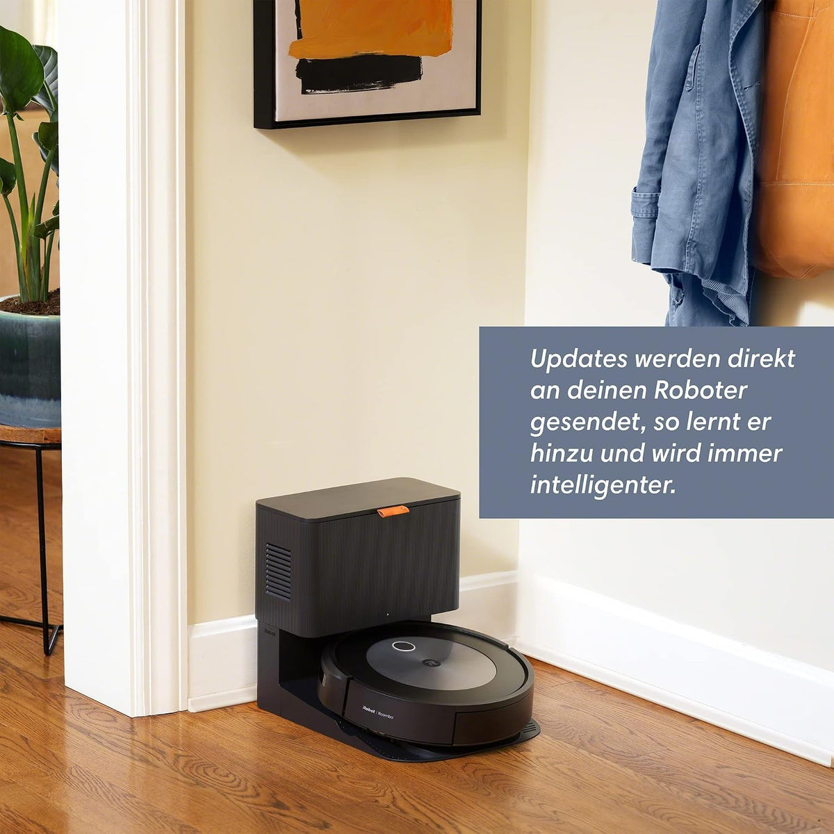 iRobot Roomba j7+ (j7556) WLAN-fähiger Saugroboter mit autom. Absaugstation, Objekterkennung und -vermeidung, Kartierung, 3-Stufen-Reinigung, gezielte Raum- oder Bereichsreinigung, Farbe: Espresso