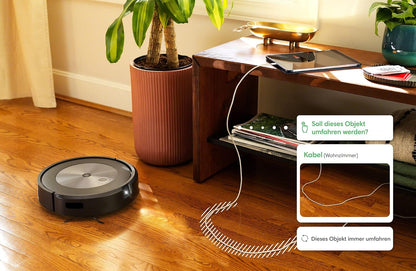 iRobot Roomba j7+ (j7556) WLAN-fähiger Saugroboter mit autom. Absaugstation, Objekterkennung und -vermeidung, Kartierung, 3-Stufen-Reinigung, gezielte Raum- oder Bereichsreinigung, Farbe: Espresso